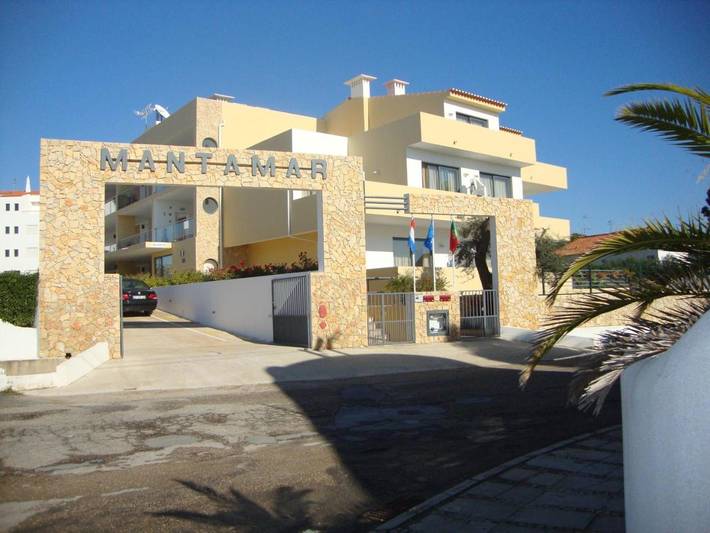 Aparthotel para 3 pessoas, com Varanda e Terraço e ainda Jardim and Piscina em 