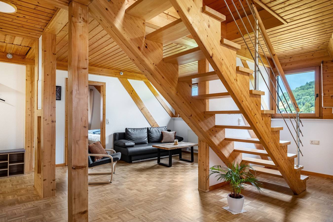Ganze Wohnung, Ferienwohnung 'Grünblick' mit Bergblick, Balkon und Wi-Fi in Untermünstertal, Münstertal