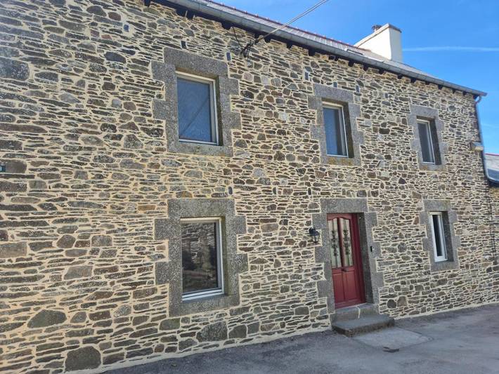 Location de vacances pour 6 personnes, avec jardin et vue, adapté aux familles à Plussulien - 4