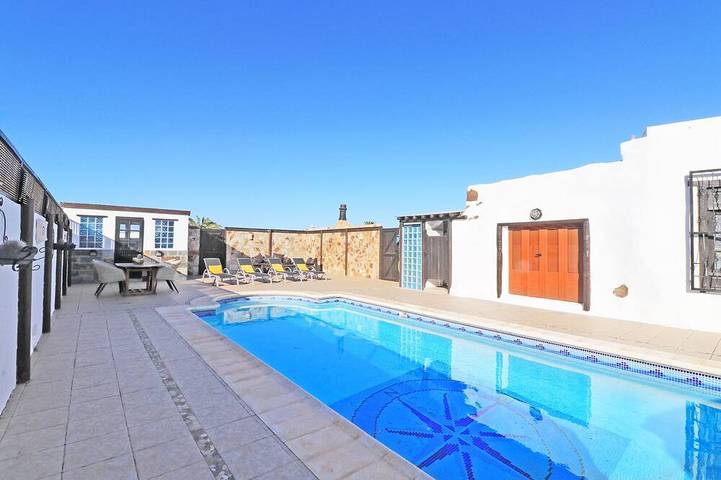 Chalet para 4 personas, con terraza - 1