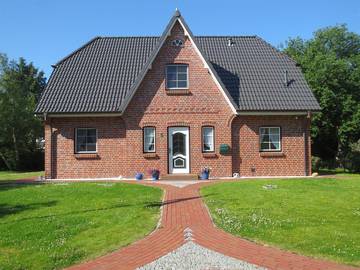 Ferienhaus für 10 Personen, mit Garten, kinderfreundlich in St. Peter-Ording