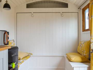 Cottage for 2 People in Powys, Mid-Wales, Photo 4