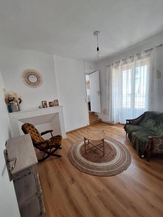 Gîte pour 2 personnes, avec Balcon et Terrasse dans Office de Tourisme de Saint Astier - 2