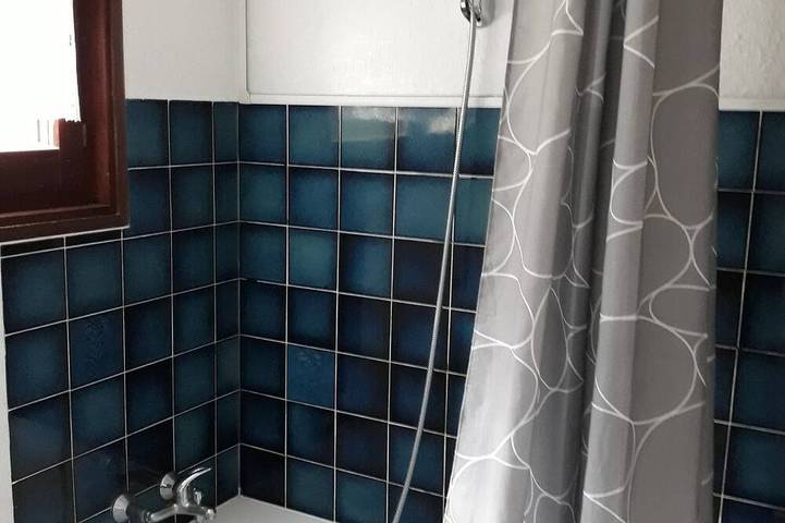 Gîte pour 4 personnes, avec jardin et terrasse à Thollon-les-Mémises - 3