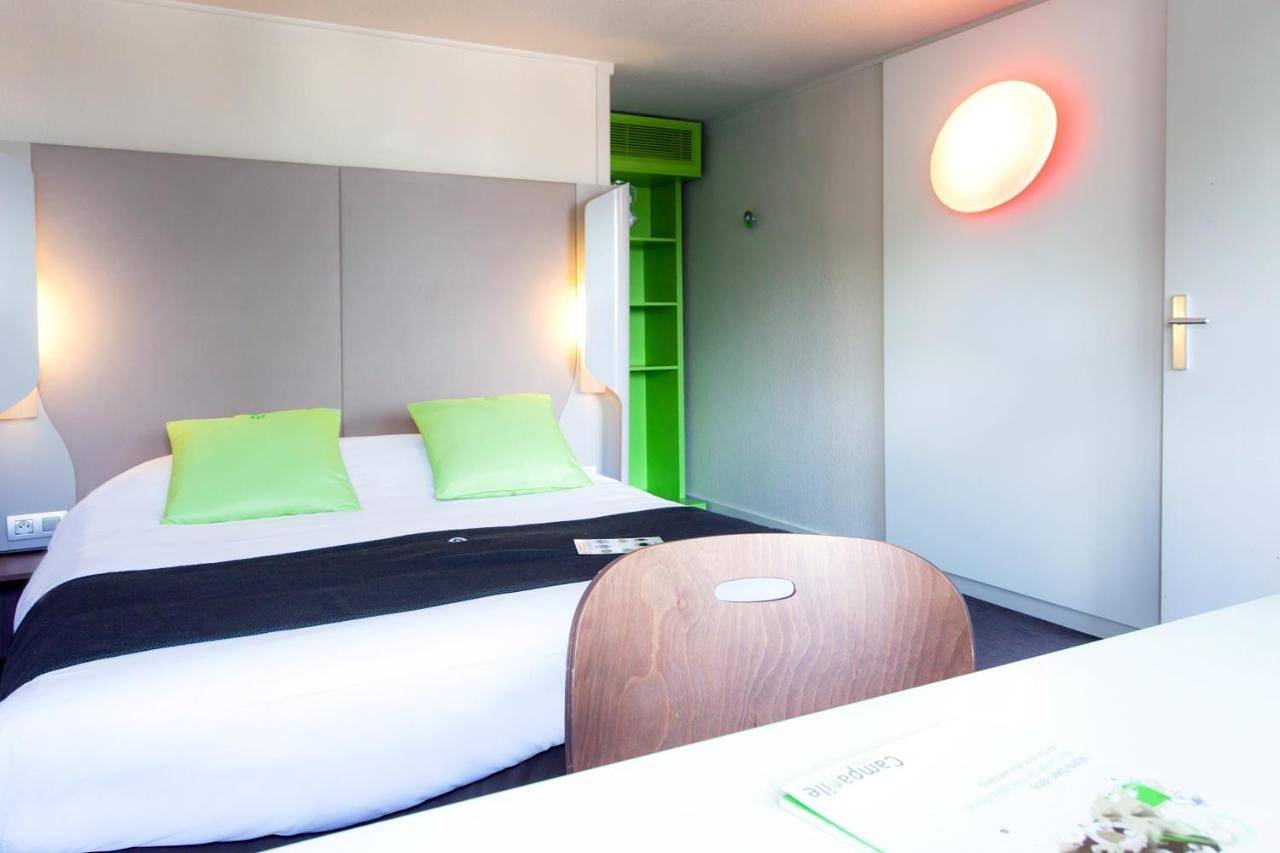 Standard Double Room in Saint-Jouan-des-Guérets, Région de Saint-Malo