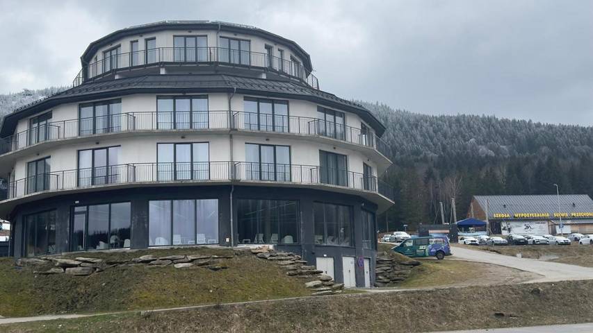 Resort für 3 Personen, mit Pool und Balkon sowie Ausblick und Sauna, mit Haustier - 1
