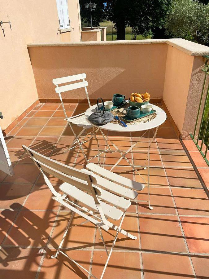 Location de vacances pour 10 personnes, avec jardin et terrasse à Oraison - 4