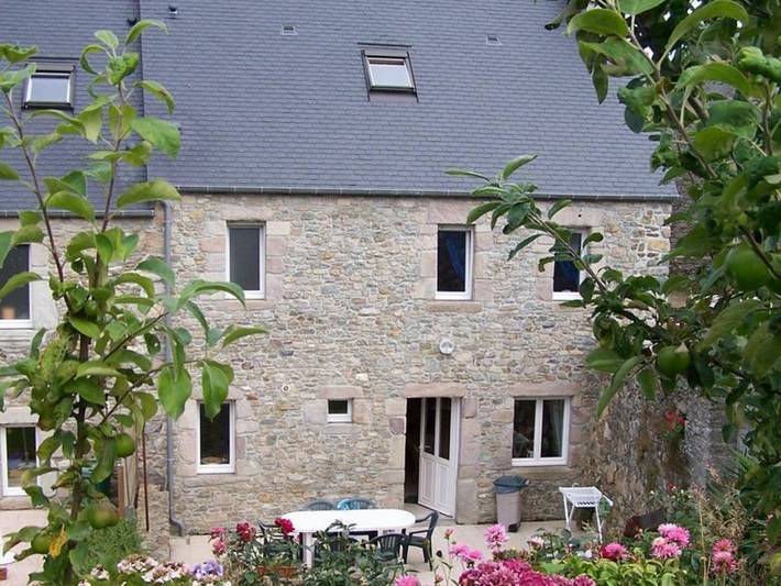 Gîte pour 6 personnes, avec jardin et terrasse