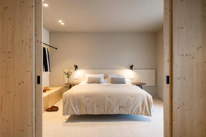 Gîte pour 4 personnes, avec balcon ainsi que vue sur le lac et vue à Banyoles - 3