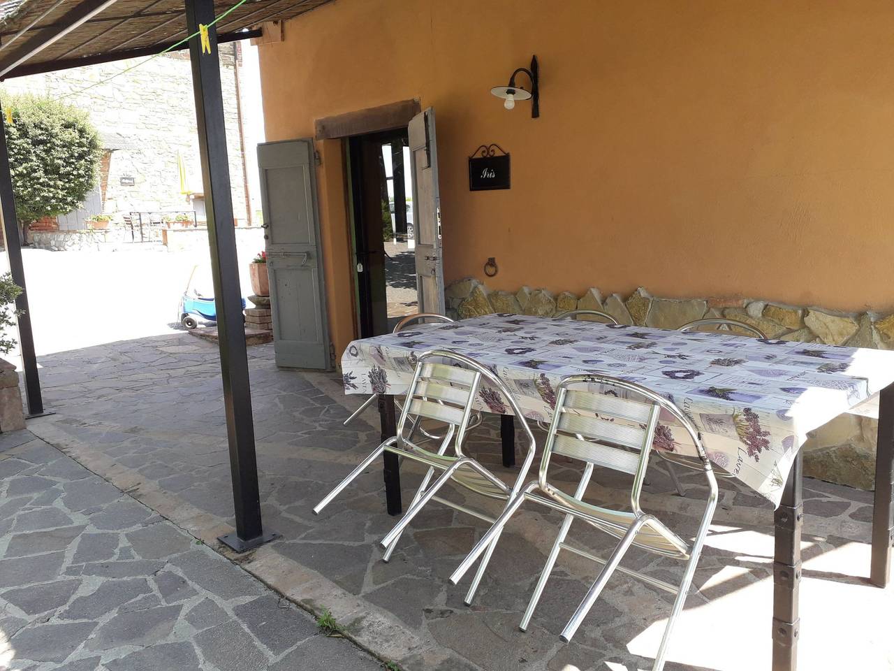 Entire apartment, Wohnung in Castiglione Del Lago mit Terrasse, Garten und Grill in Castiglione del Lago, Lake Trasimeno