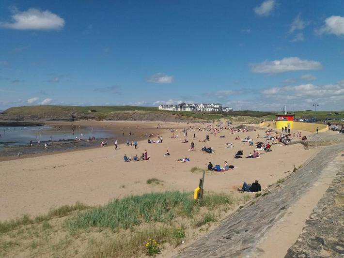 Holiday rental for 5 people, with Terrace and Garden as well as Pool and View in Bundoran