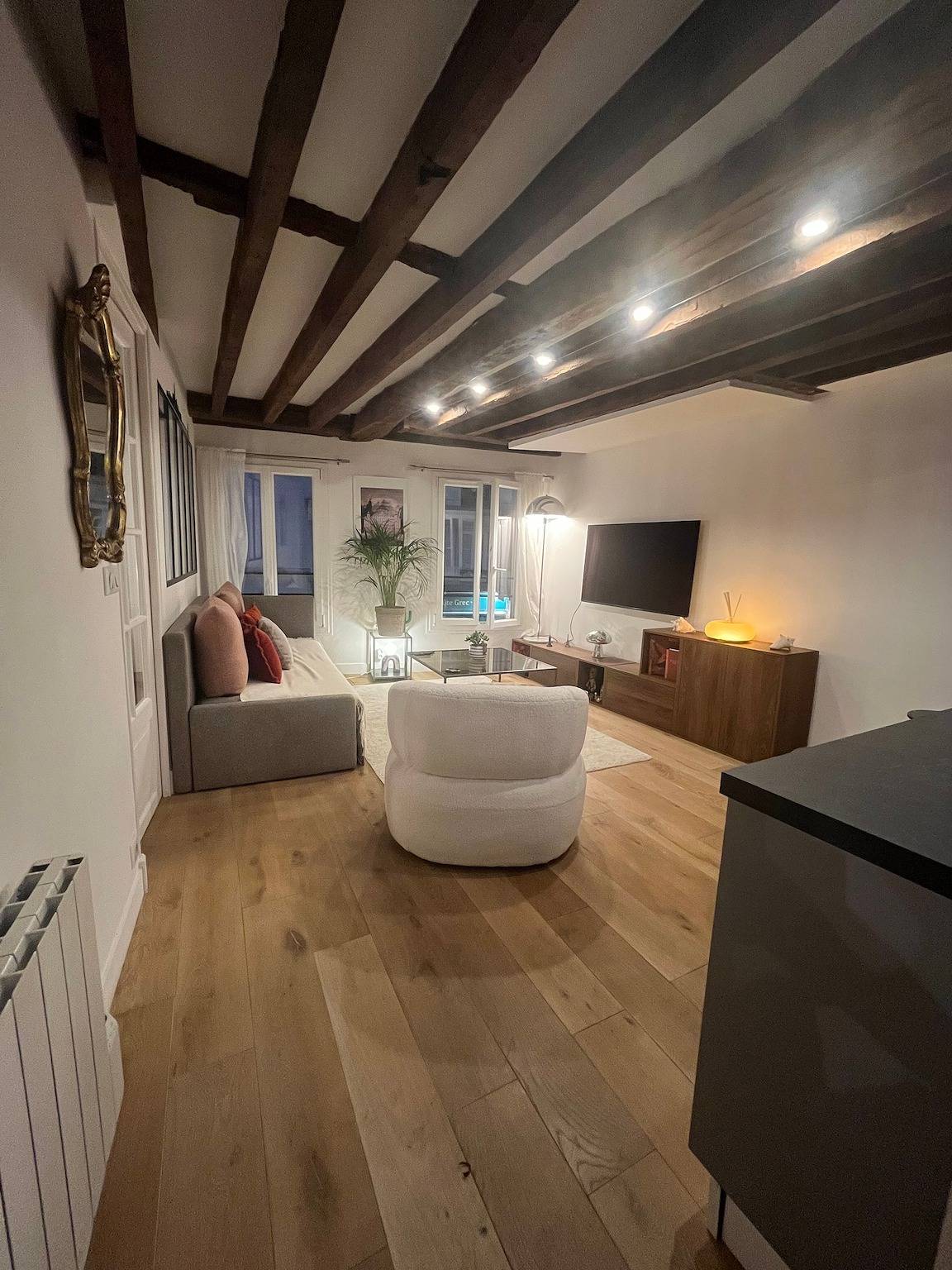 Geheel appartement, Stijlvol 2-kamerappartement bij het Panthéon met Wi-Fi, charme en comfort in Parijs, Ile de France