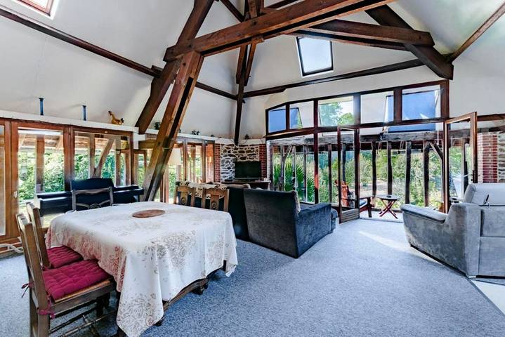 Appartement de vacances pour 5 personnes, avec jardin et sauna ainsi que piscine et vue