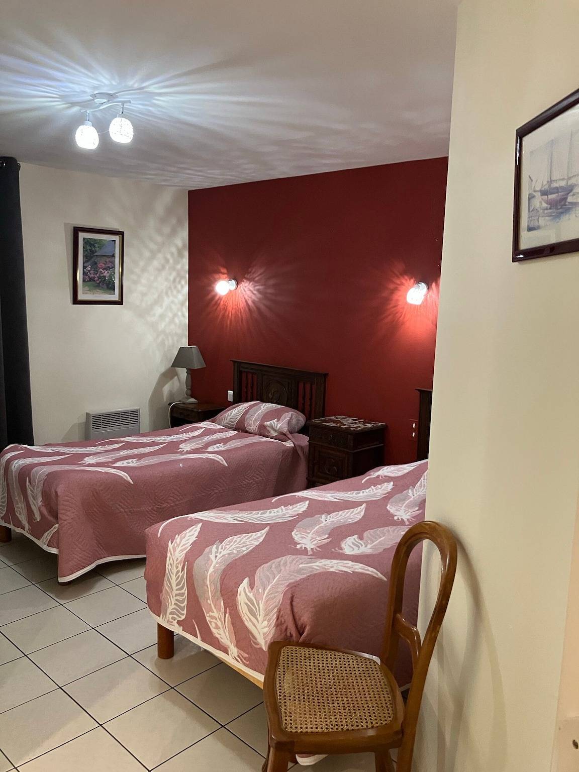 Chambres Ouessant Pmr du Ménez-Hom  in Plomodiern, Iroise