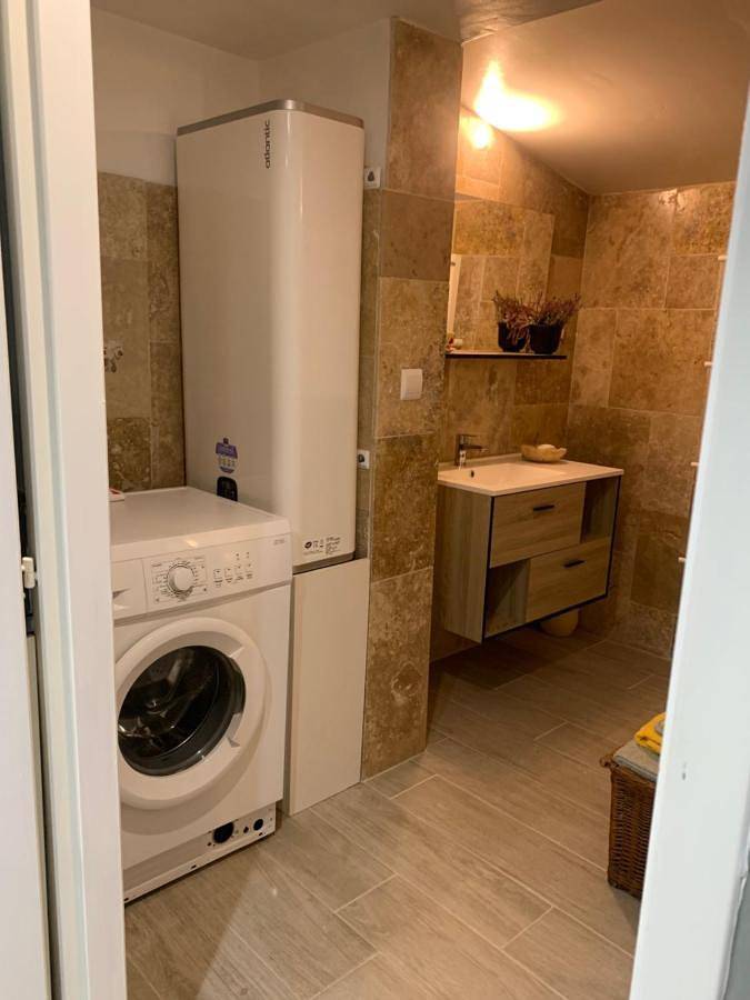 Chambre d’hôte pour 2 personnes, avec jardin et jacuzzi à Le Thor - 4