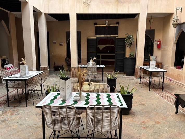 Maison d’hôte pour 16 personnes, avec piscine et terrasse ainsi que sauna et vue à Marrakech - 4