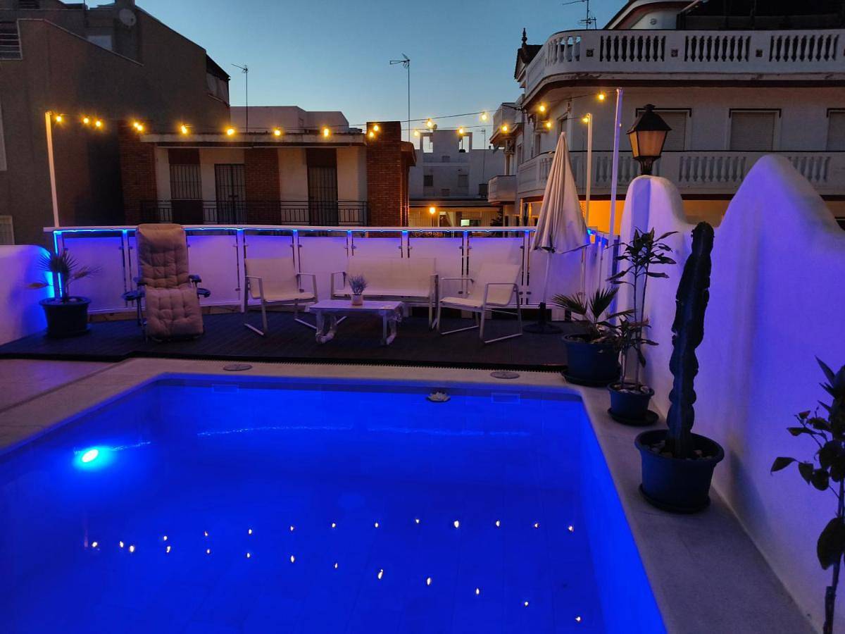 Casa Alhamar con piscina climatizada privada in Punta Umbría, Costa de la Luz