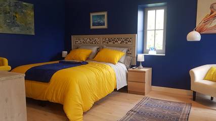 Chambre d’hôte pour 2 personnes, avec jardin dans Cartelègue