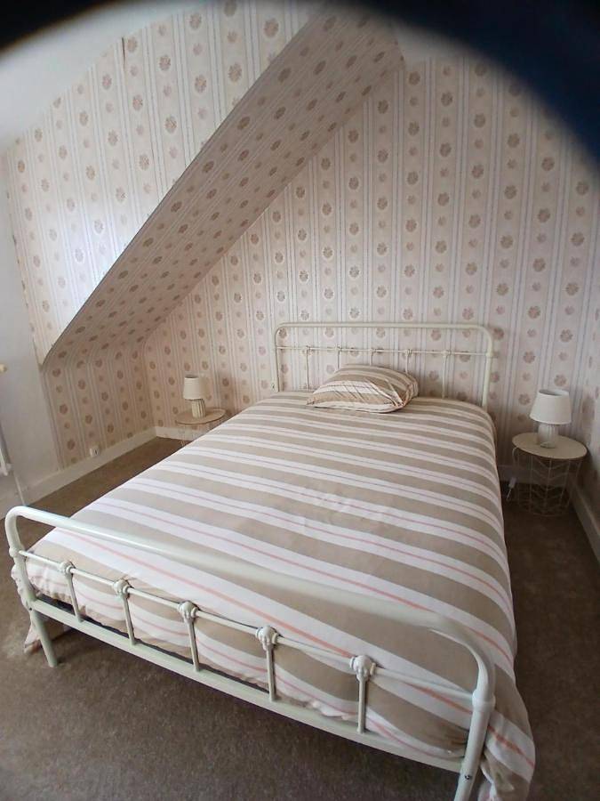 Location de vacances pour 5 personnes, avec Balcon et Terrasse ainsi que Jardin et Vue dans Bazolles - 4