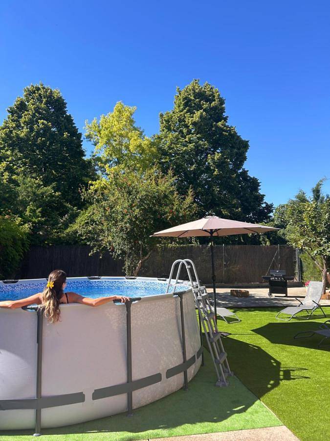 Holiday home for 8 people, with garden and view as well as pool - 1