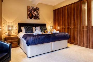 Glamping for 2 People in Great Yarmouth, Norfolk, Photo 1