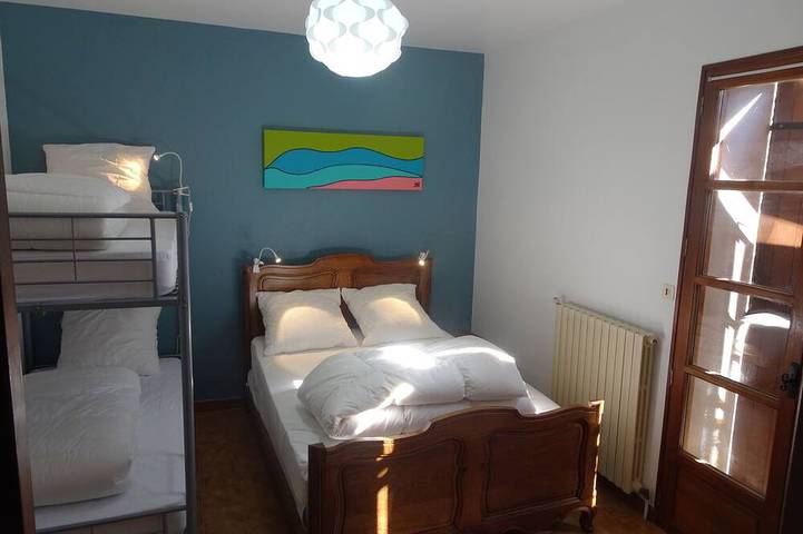 Location de vacances pour 10 personnes, avec jardin et balcon à Dourbies - 4