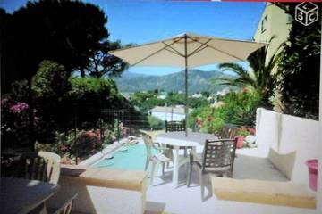 Gîte pour 3 personnes, avec terrasse à Saint-Florent