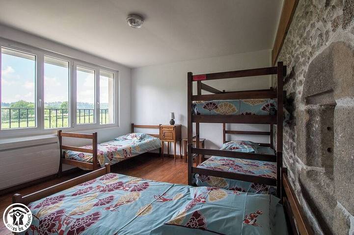 Maison d’hôte pour 19 personnes, avec jardin en Auvergne - 4