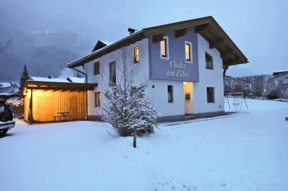 Vrijstaand chalet met tuin vlakbij de skilift in Mayrhofen, Zillertaler Alpen