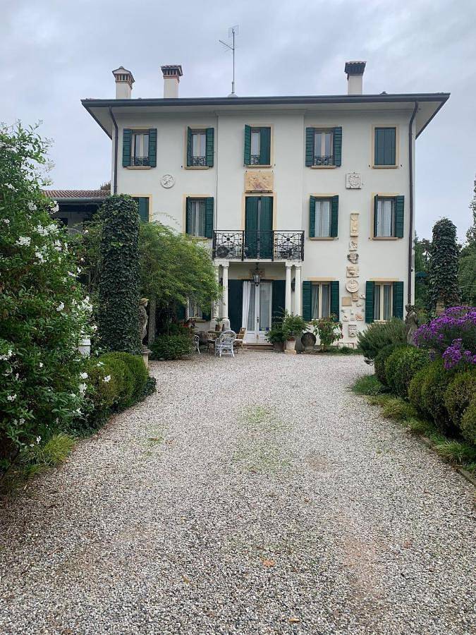Appartamento per 4 persone, con giardino e panorama, con animali domestici a Padova