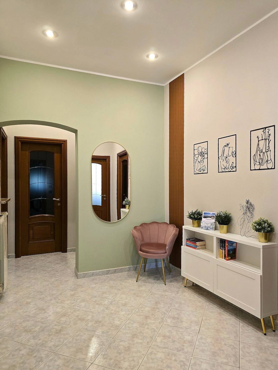 Entire apartment, Apartment 'My Home Savona' with Wi-Fi in Savona (City), Savona