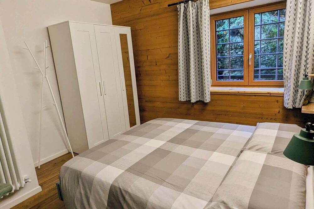 Apartamento entero, Chalet Peter Serrada, a few meters from the slopes, in villa surrounded by forest in Folgaria, Alpe Cimbra