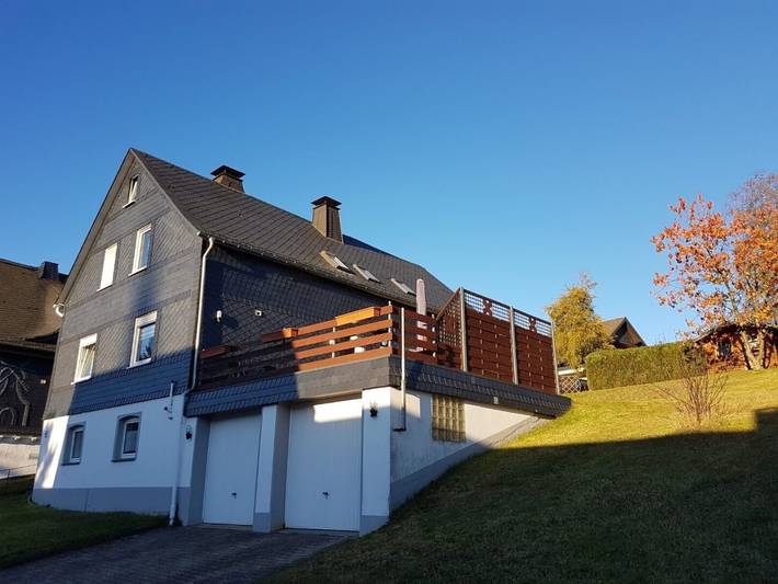Ferienhaus für 6 Personen, mit Terrasse und Garten in Winterberg - 2