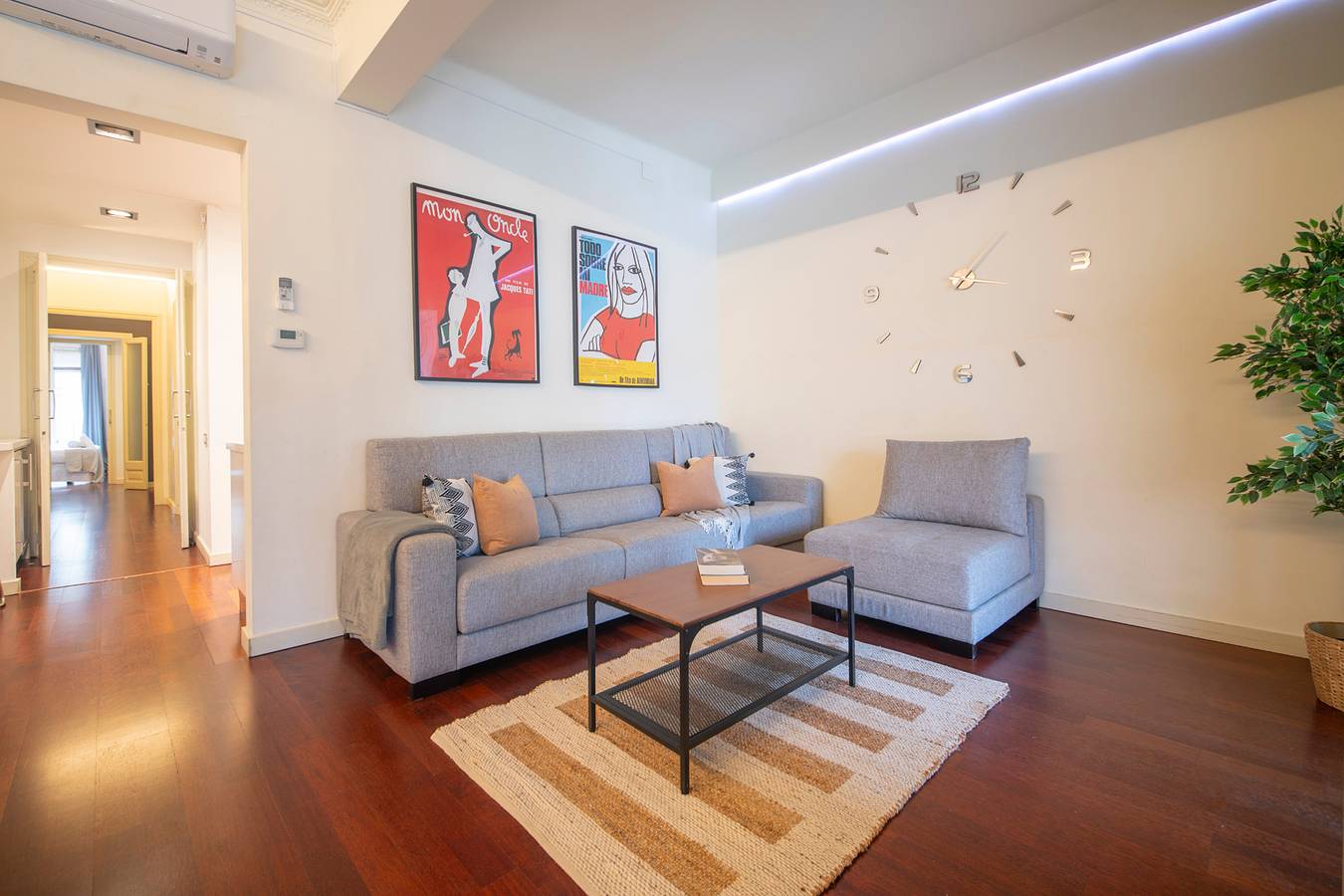 Appartement entier, Appartement de vacances pour 5 personnes in Barcelona Centre, Barcelone