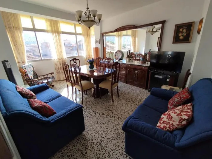 Apartamento de vacaciones para 10 personas, con terraza y vistas - 1