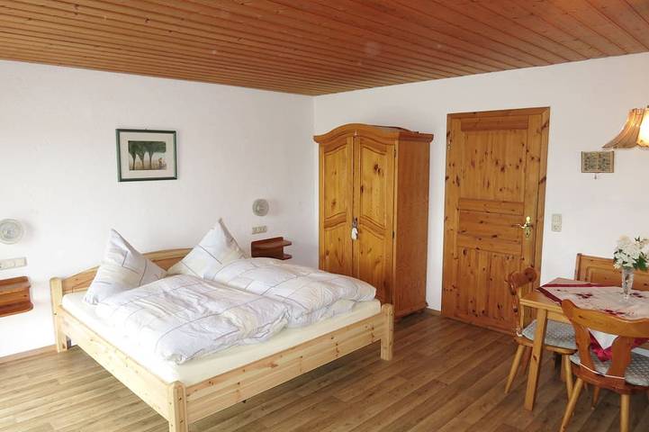 Ferienwohnung für 4 Personen, mit Terrasse, mit Haustier in Böbrach - 2