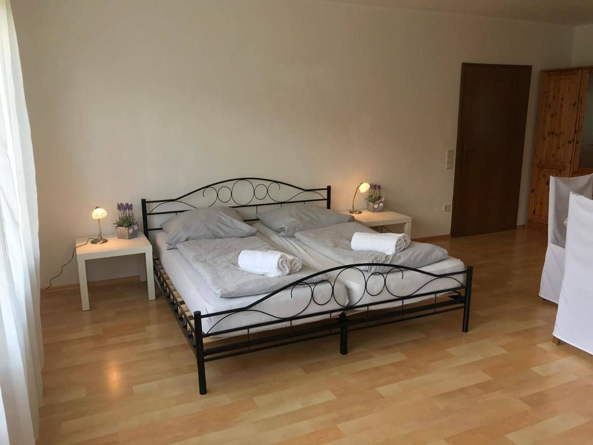 Ganze Wohnung, Apartment 2 Zimmer in Miltenberg, Fränkisches Weinland