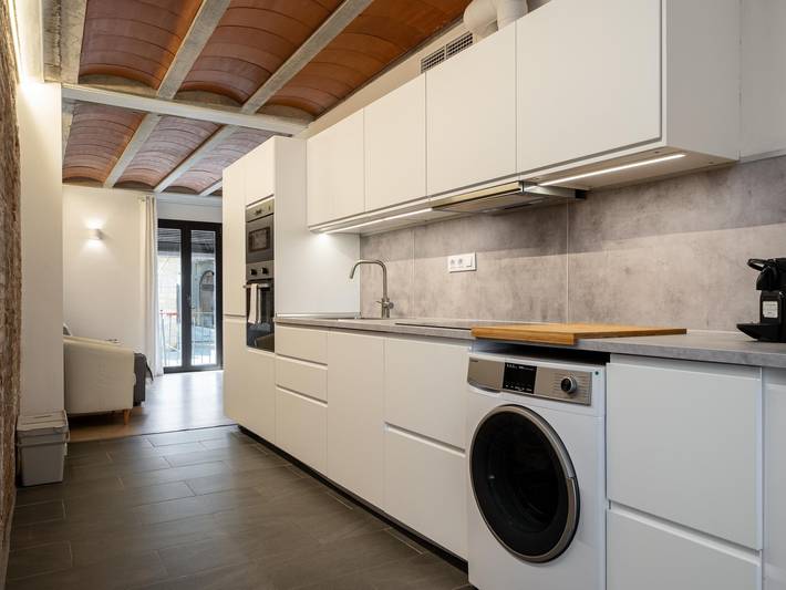 Apartamento vacacional entero, Apartamento con vistas a la Muralla a 30min Port Aventura in Mont Blanc (Tarragona), Provincia de Tarragona