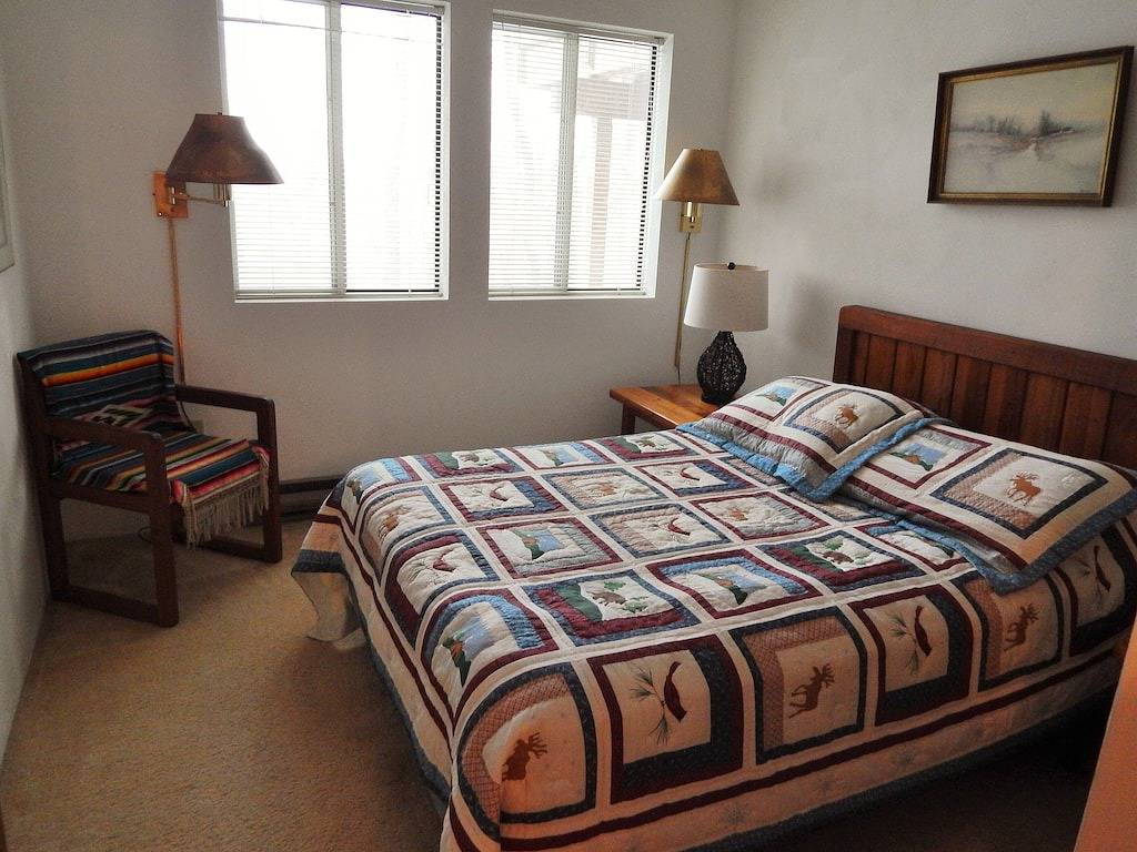 Reihenhaus mit 5 Schlafzimmern / Extra Untergeschoss / ideal für Familien oder Kinder oder Gäste in Hidden Valley, Pennsylvania