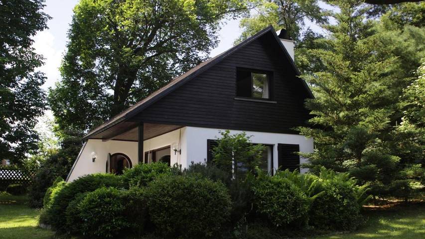 Ferienhaus für 6 Personen, mit Terrasse und Garten sowie Ausblick