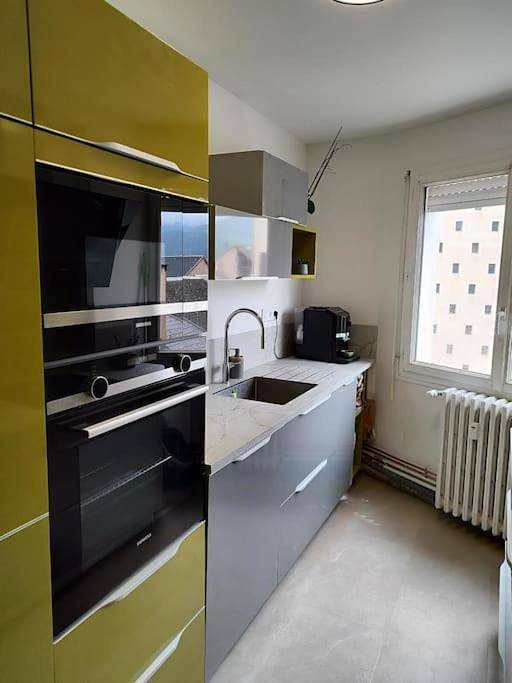 Gîte pour 4 personnes, avec vue dans Office De Tourisme D Embrun - 2