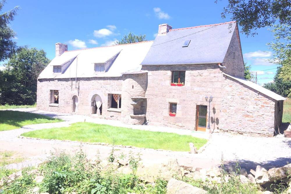 Manoir le Rest de Saint Ceran in Lanrivain, Région de Guingamp