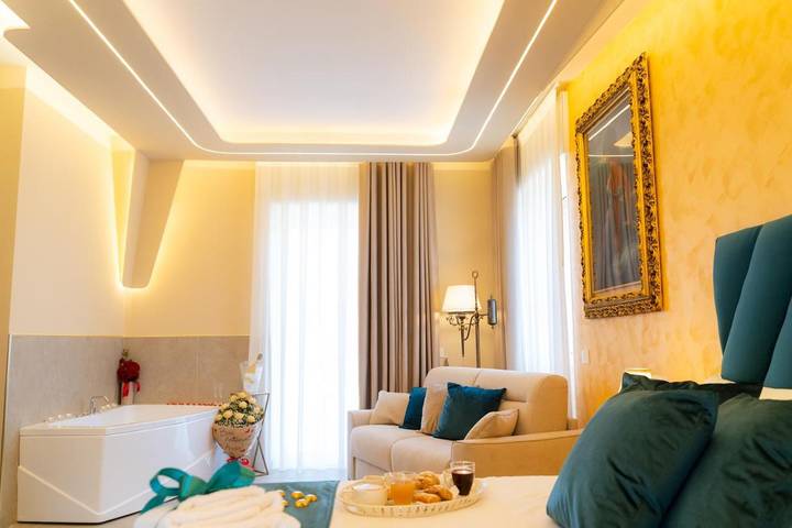Chambre d’hôte pour 4 personnes, avec balcon et jacuzzi à Ercolano - 3
