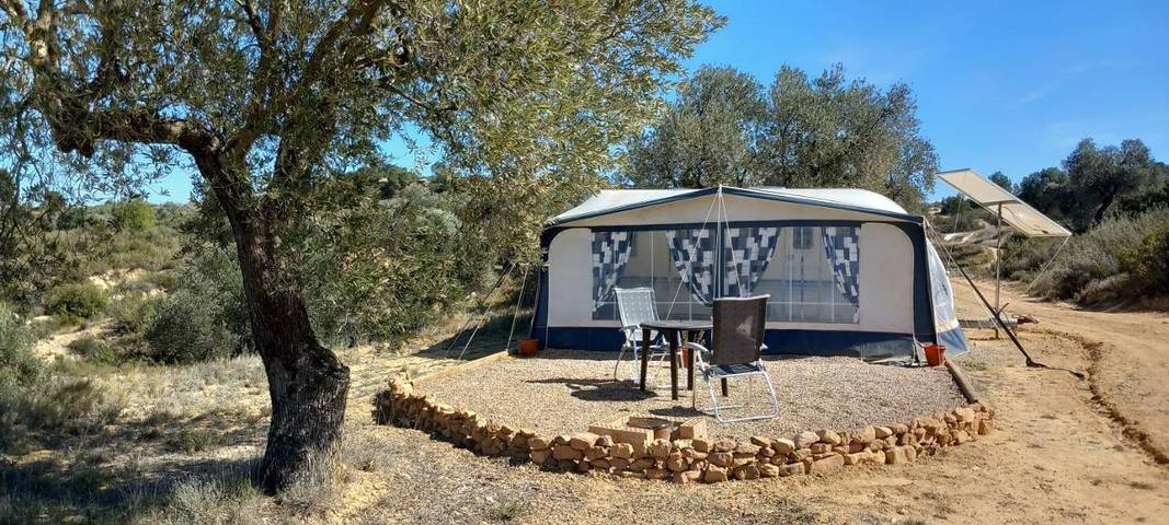 Chalet para 2 personas, con piscina además de vistas y jardín en Provincia de Zaragoza