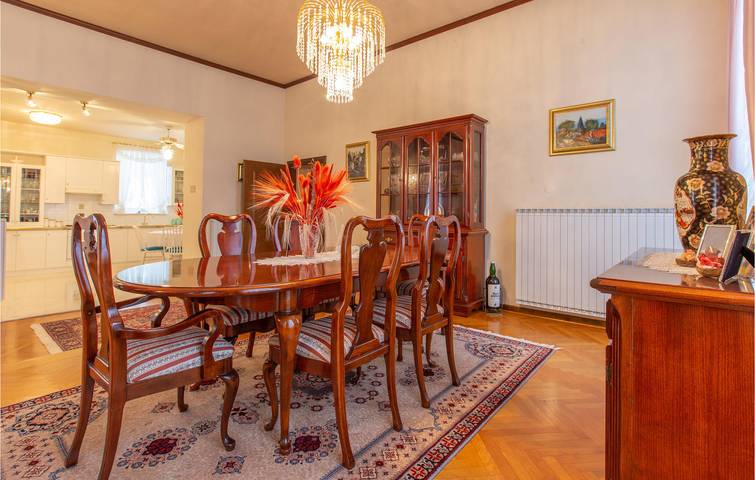 Ferienhaus für 12 Personen, mit Garten und Pool sowie Terrasse in Slowenien - 4