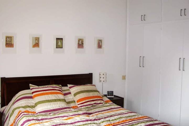 Hervorragende Villa mit großem privatem Garten + beheiztem Pool für 8 Erwachsene + 4 Kinder in Mas Pere, Calonge