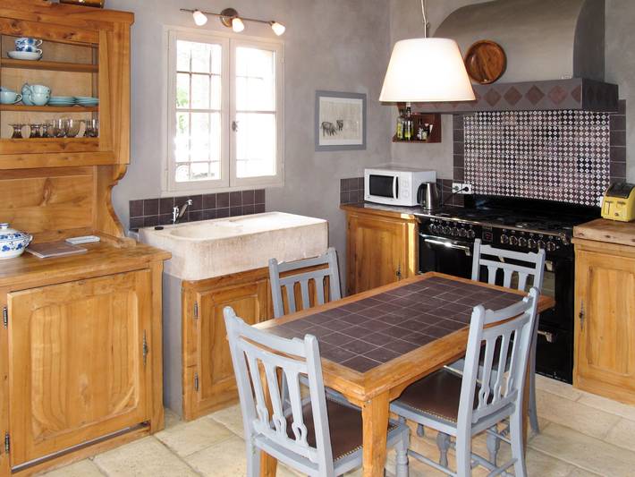 Location de vacances pour 10 personnes, avec jardin et terrasse à Lorgues - 4
