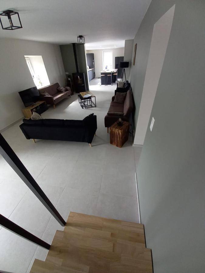 Location de vacances pour 15 personnes, avec jacuzzi et jardin, adapté aux familles à Momignies - 4