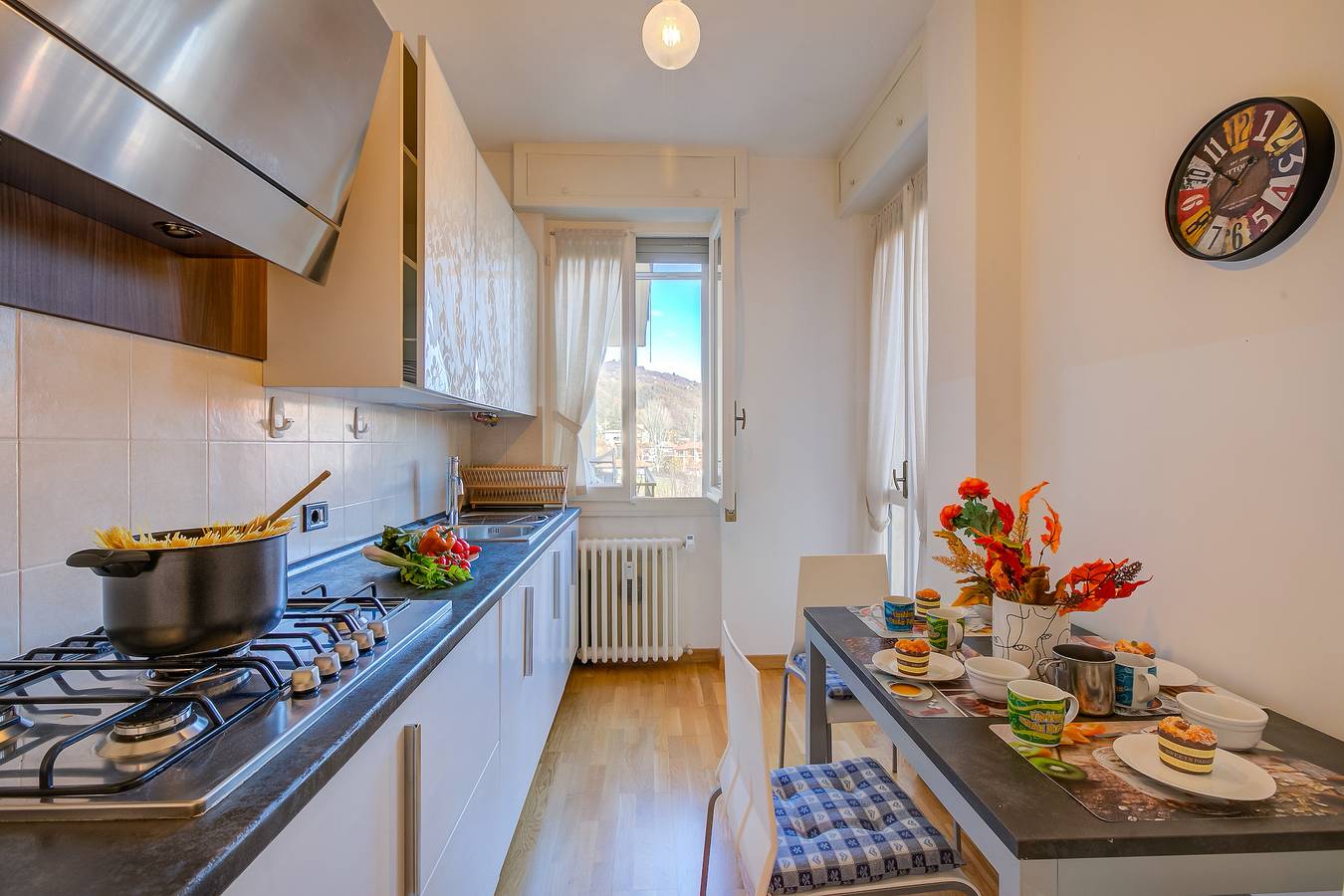 Ganze Wohnung, Dolce Orizzonte Few Steps From Lake in Meina, Comune di Meina