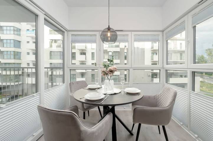 Ganze Wohnung, Modern Apartment with Balcony | Close to the Park in Rzeszów, Karpatenvorland